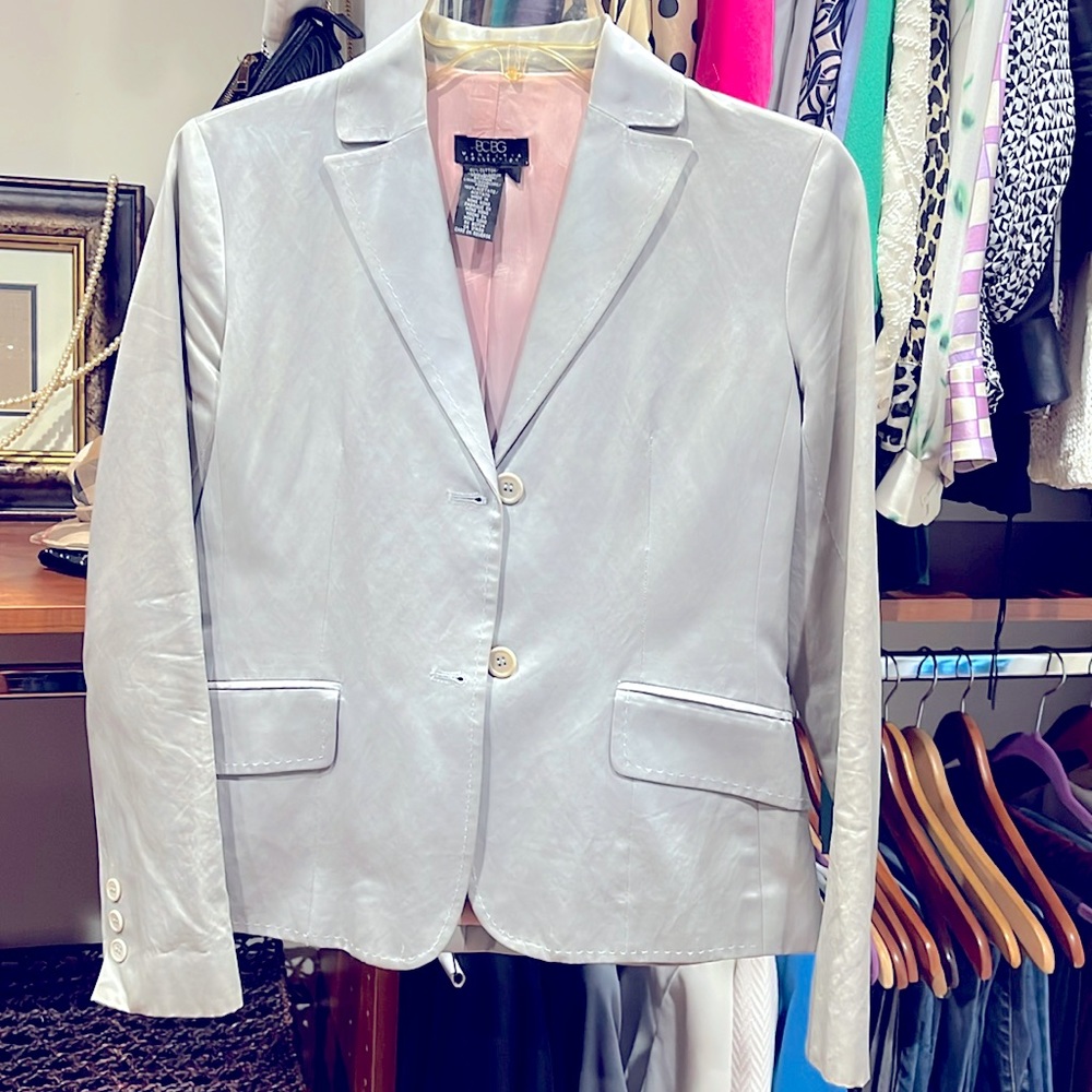 BCBG Max Azeria Blueish Silver fitted blazer
